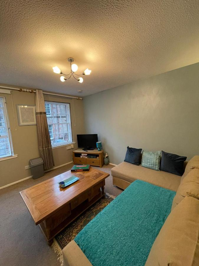 One Bedroom Websters Land Flat - Grassmarket 爱丁堡 外观 照片